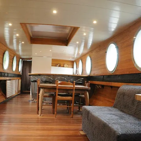 Bateau Le 