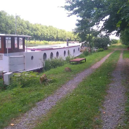 Bateau Le 